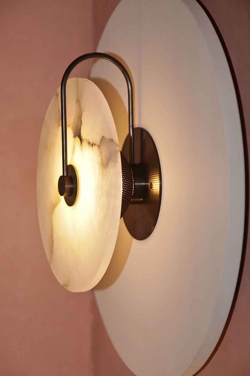 ADA ALABASTER SCONCE 10 par Allied Maker