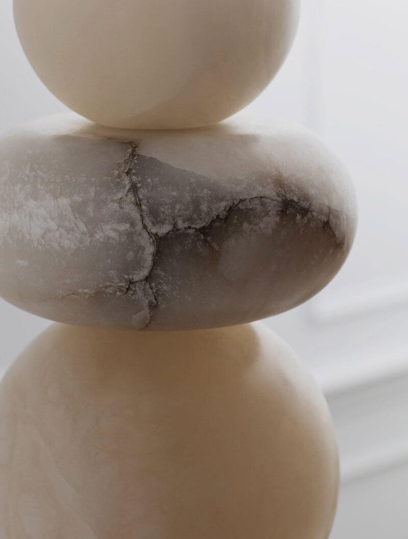 ALABASTER TOTEM 3 par Allied Maker