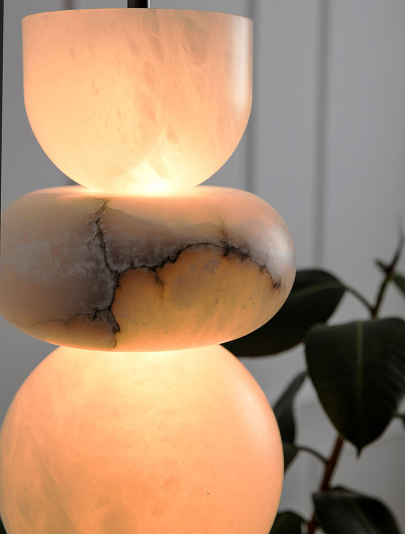 ALABASTER TOTEM 3 par Allied Maker