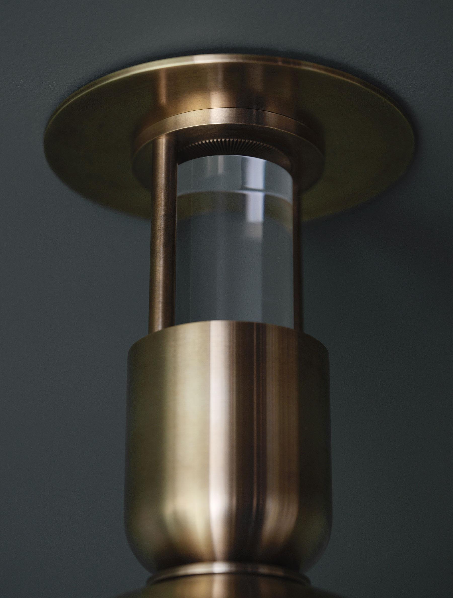 ARIA 08 FLUSH MOUNT par Allied Maker