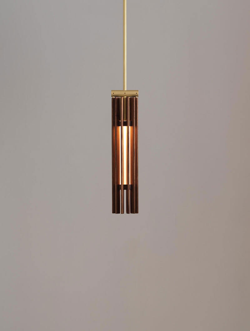 BEACON 17 VERTICAL PENDANT par Allied Maker