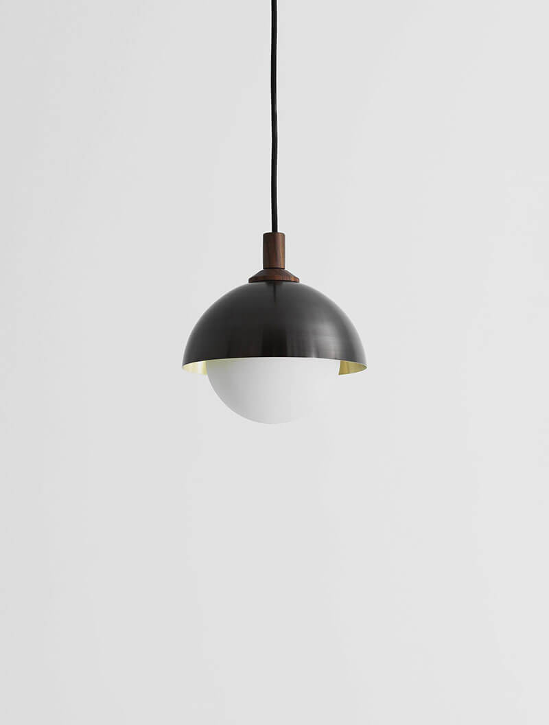 DOME PENDANT 08 par Allied Maker