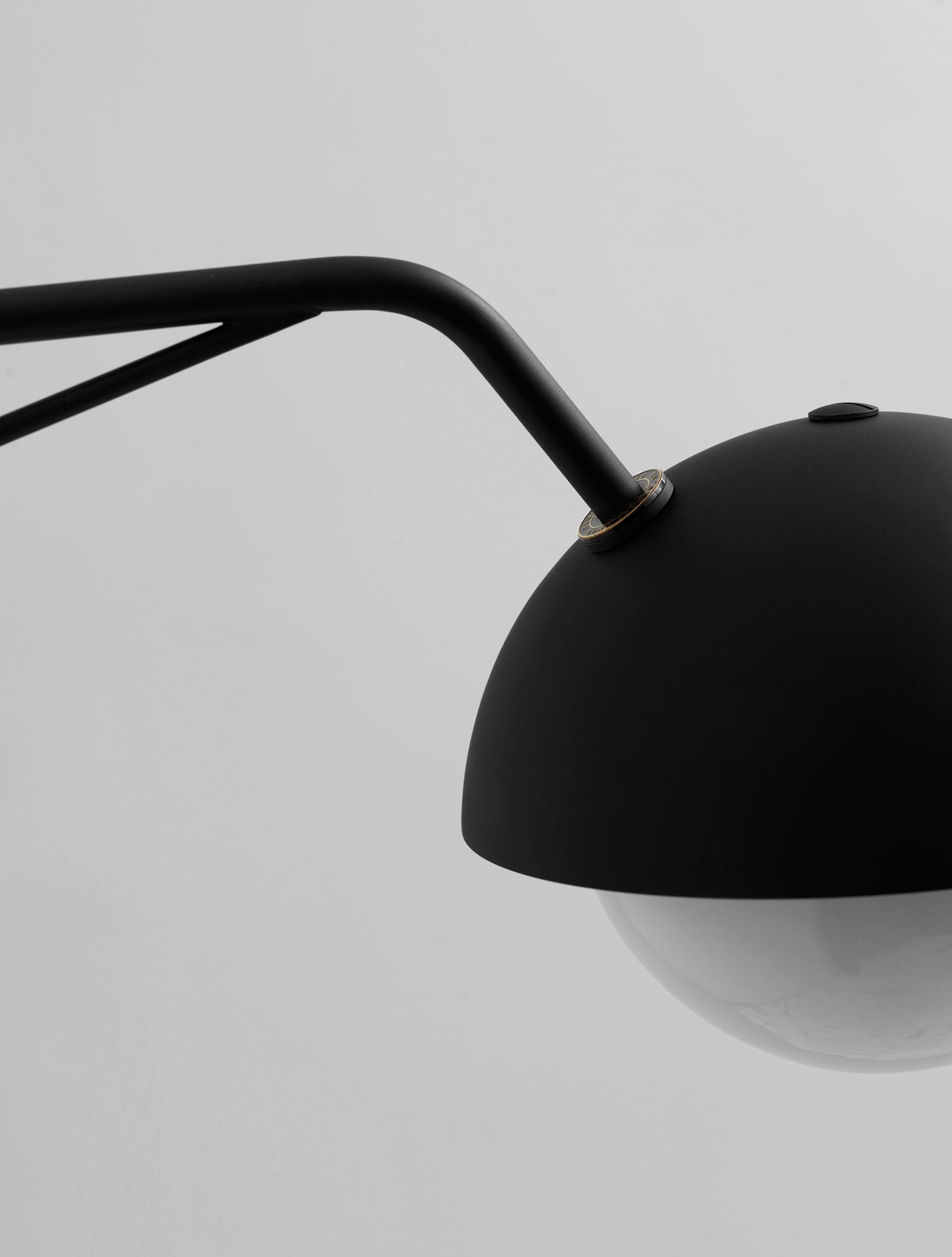 DOME WALL LAMP par Allied Maker