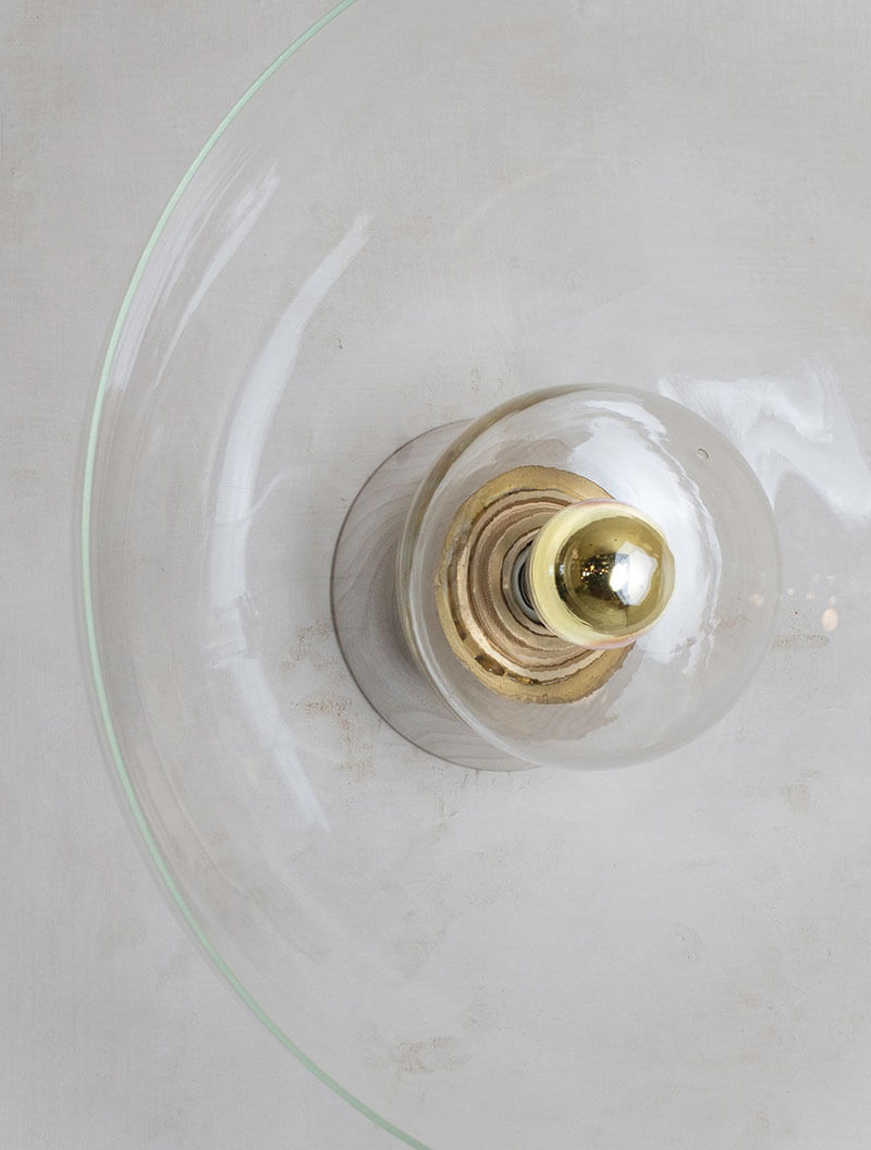 GLASS FLUSH HALF-DOME 20 par Allied Maker