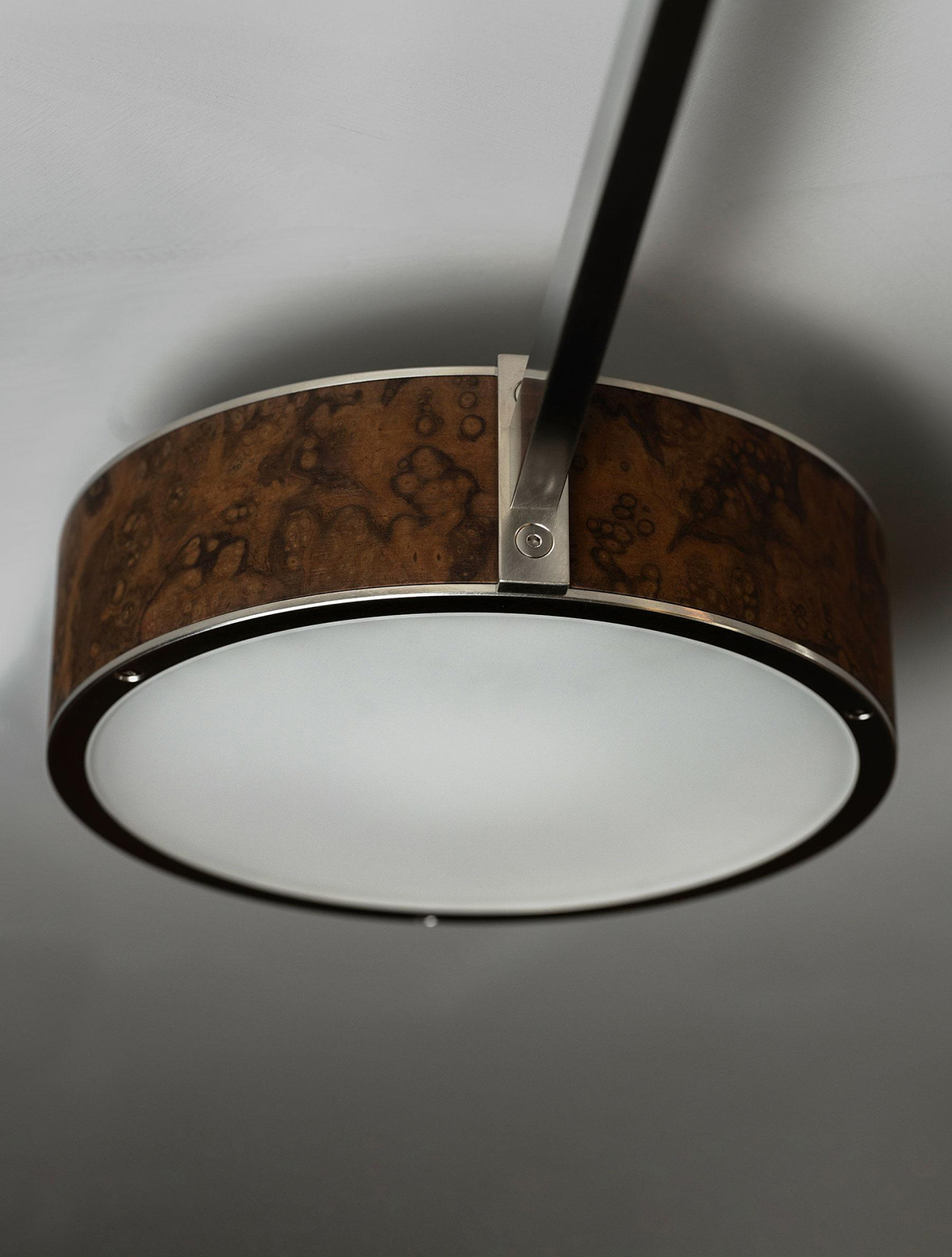 MONOSCOPE 6 FLUSH MOUNT par Allied Maker