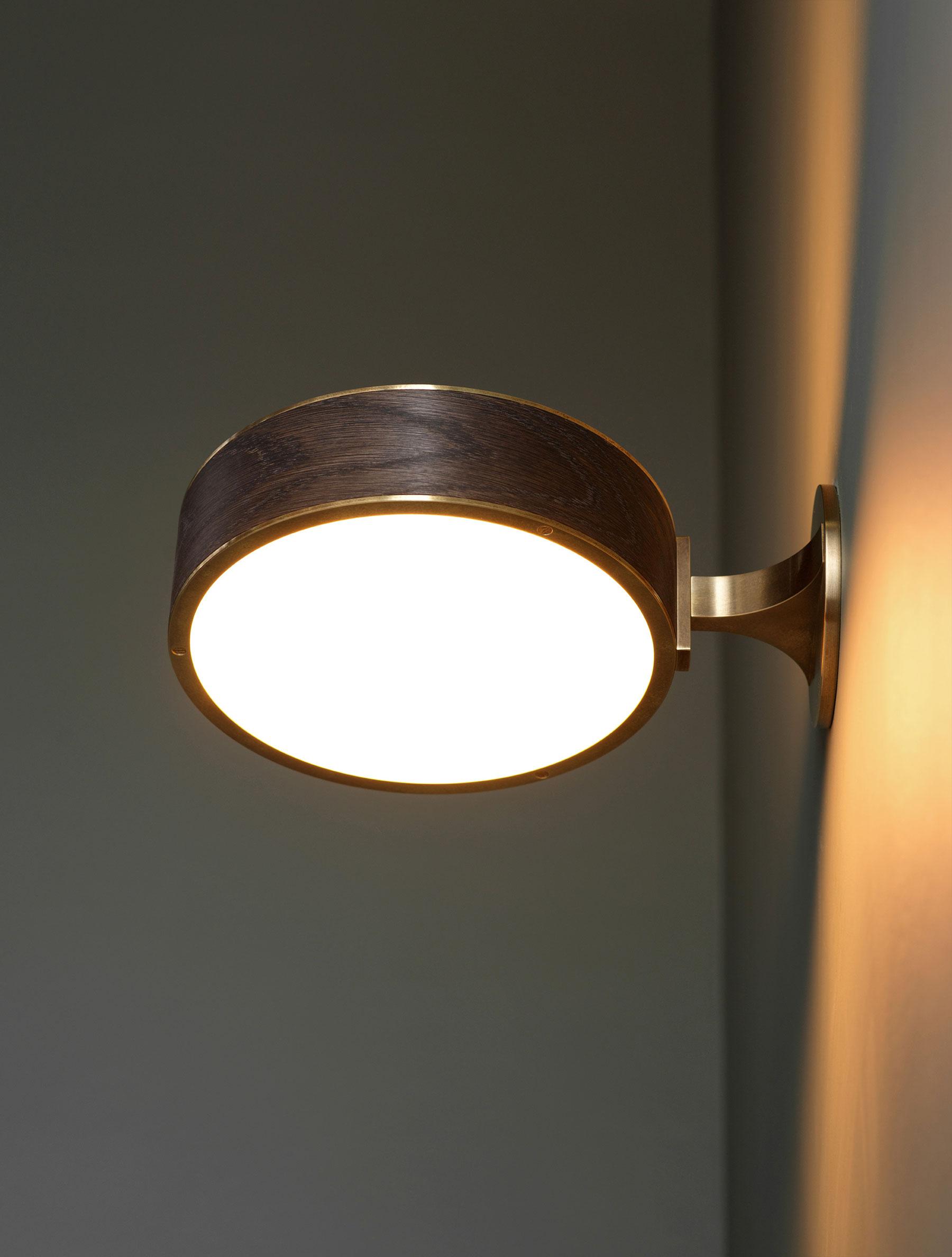 MONOSCOPE SCONCE 10 par Allied Maker