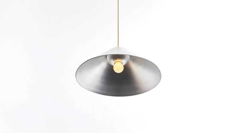 MONUMENTAL PENDANT SMALL par Workstead