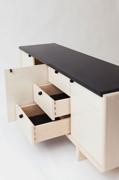 NOCTURNE CREDENZA par Vonnegut/Kraft