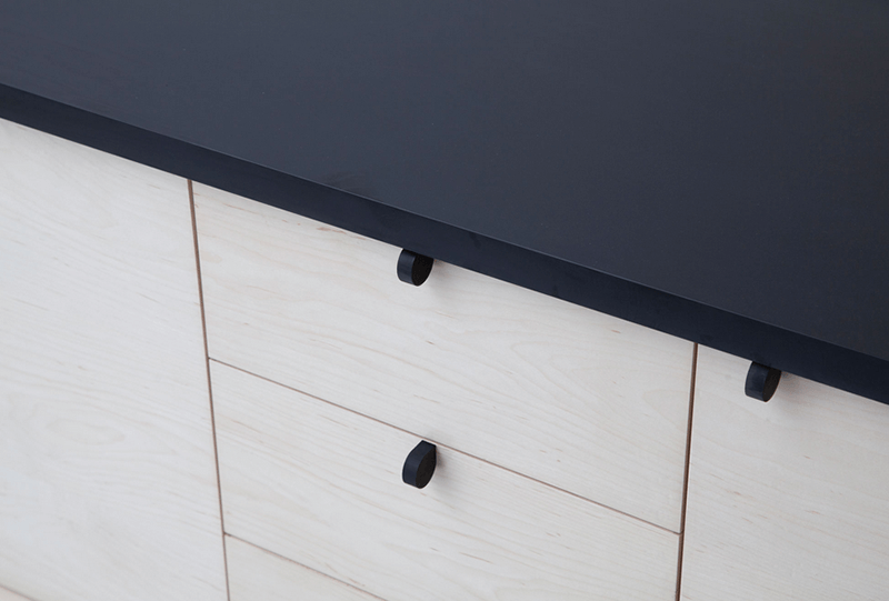 NOCTURNE CREDENZA par Vonnegut/Kraft