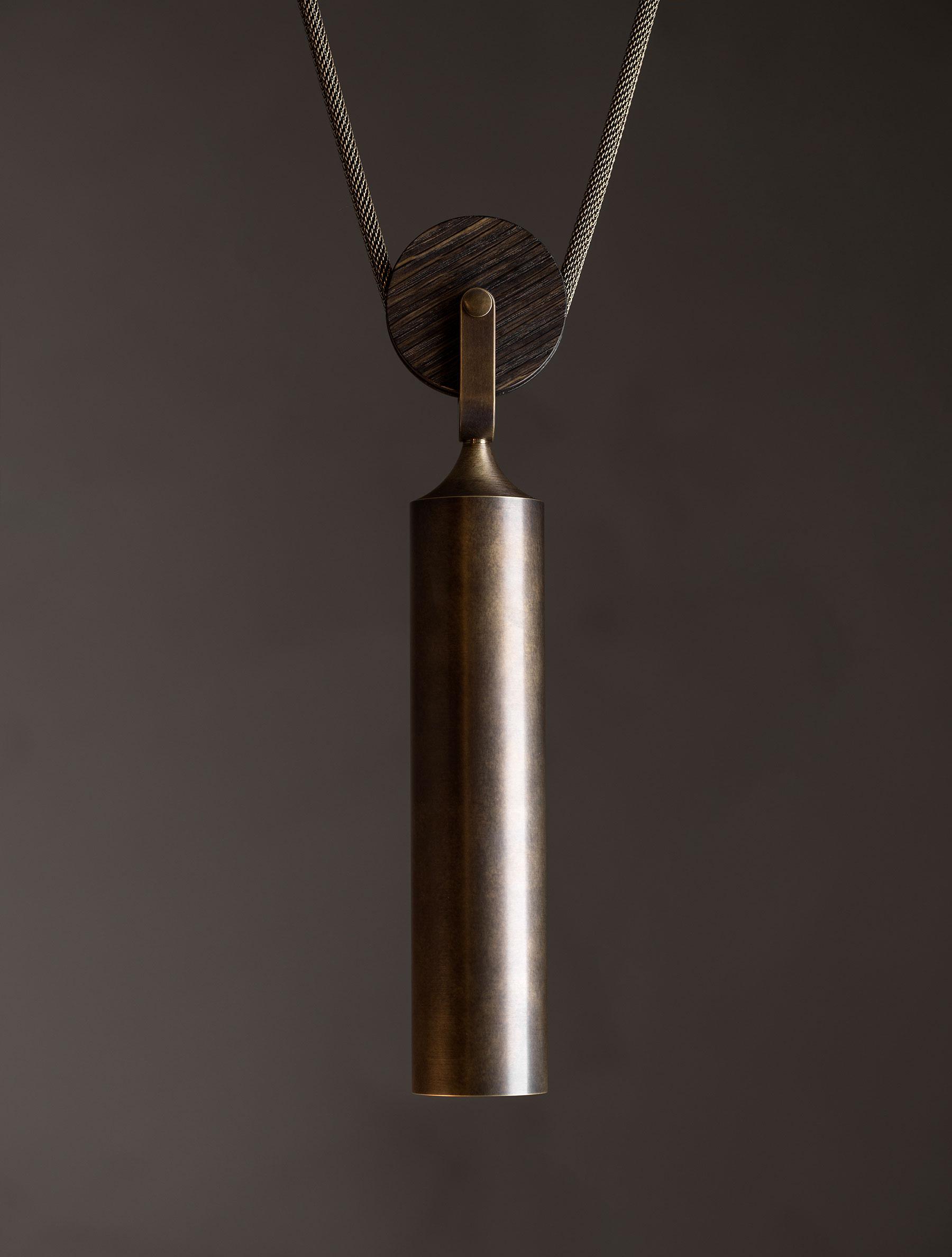 PULLEY PENDANT par Allied Maker