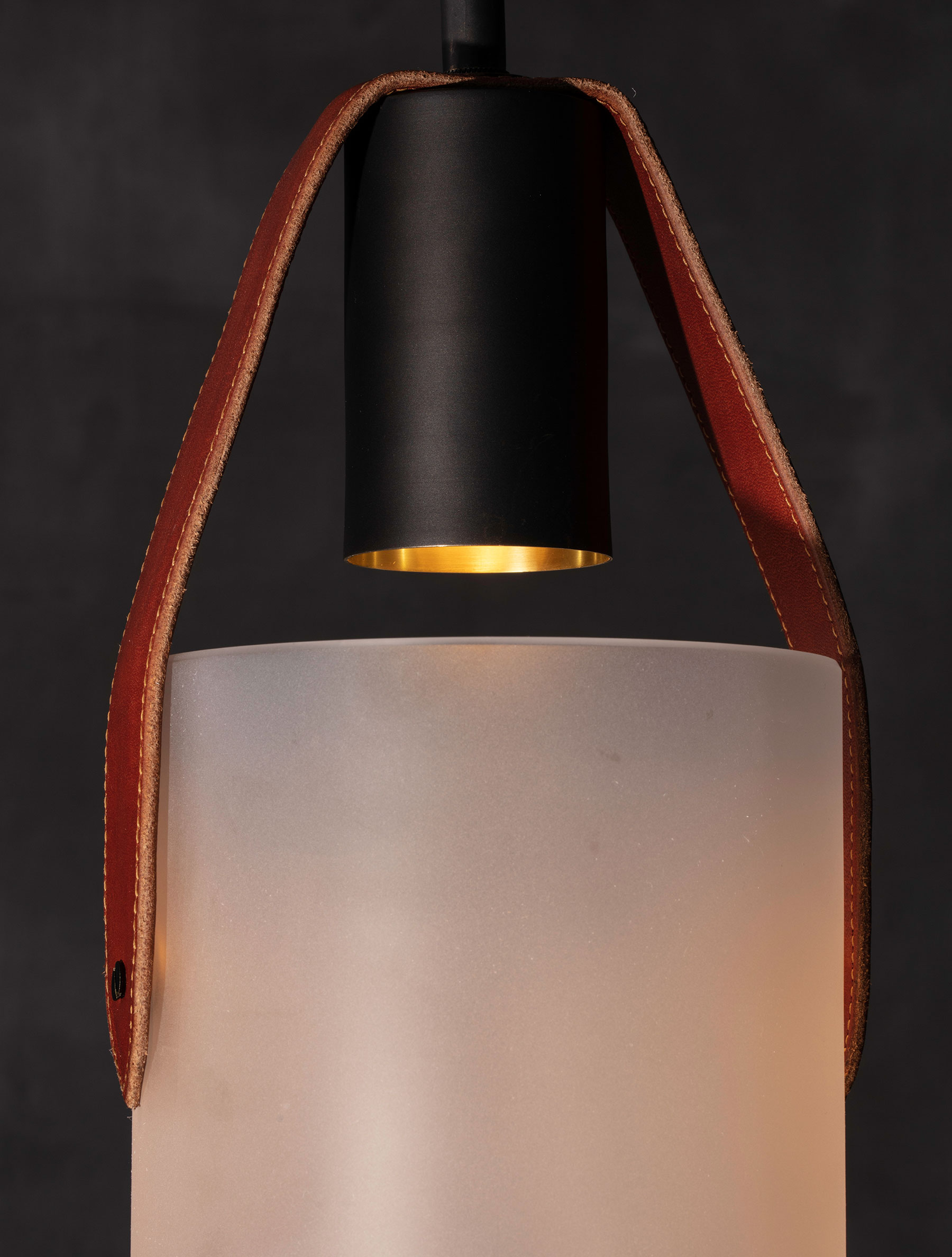 WELL PENDANT MINI par Allied Maker