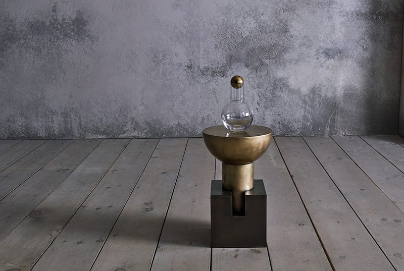 BLOCK SIDE TABLE par Anna Karlin