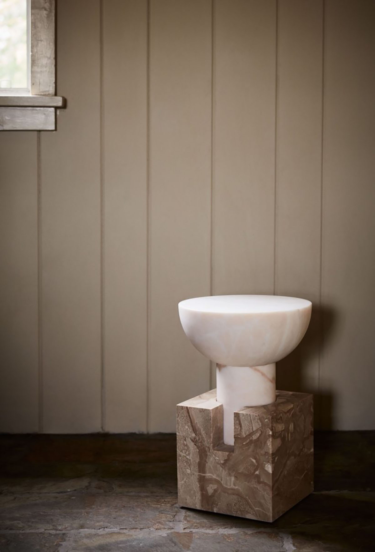 BLOCK SIDE TABLE - MARBLE par Anna Karlin