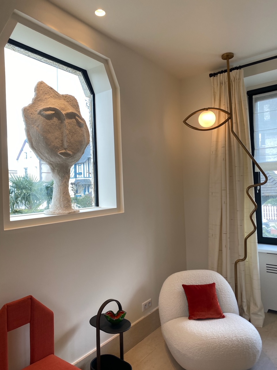 FACE LIGHT par Anna Karlin