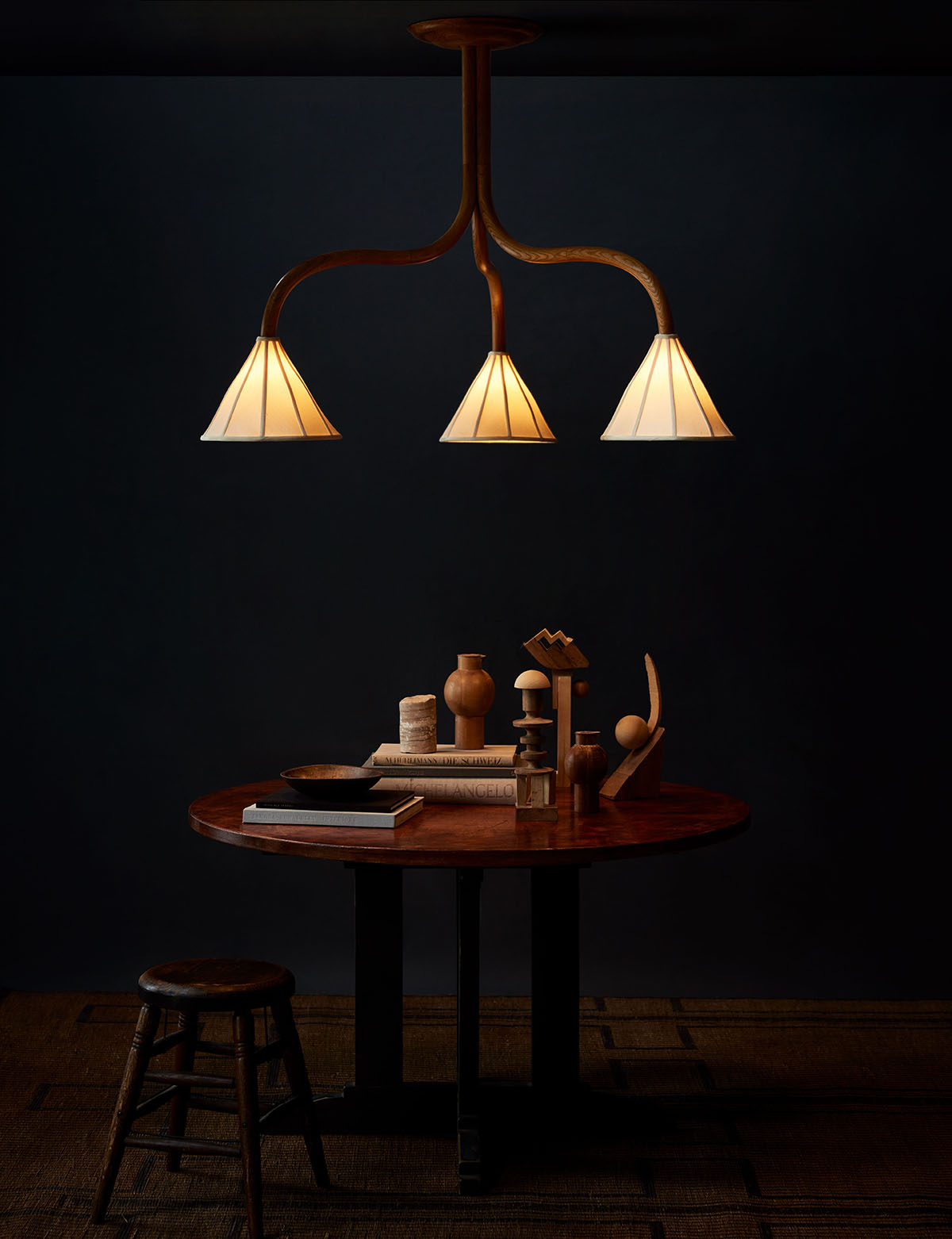 MULBERRY CONE PENDANT - TRIO par Anna Karlin