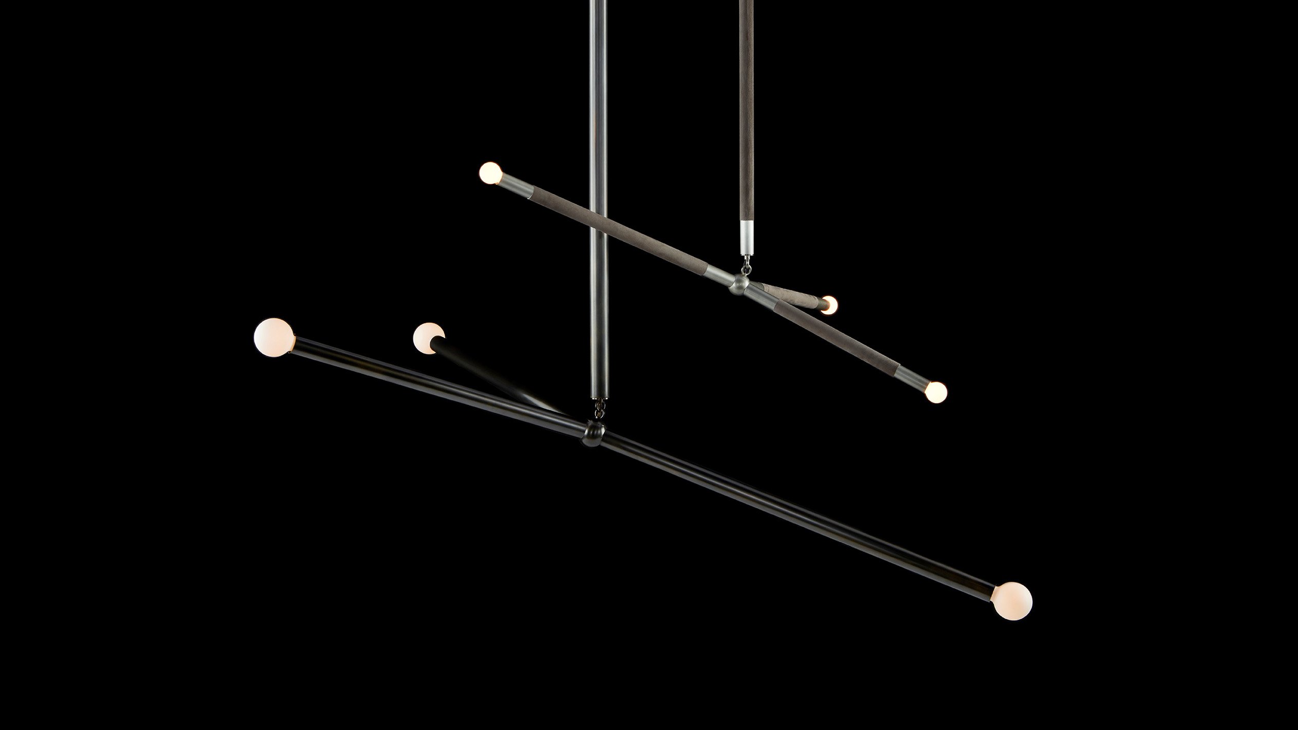 ARROW PENDANT - SMALL/LARGE par Apparatus