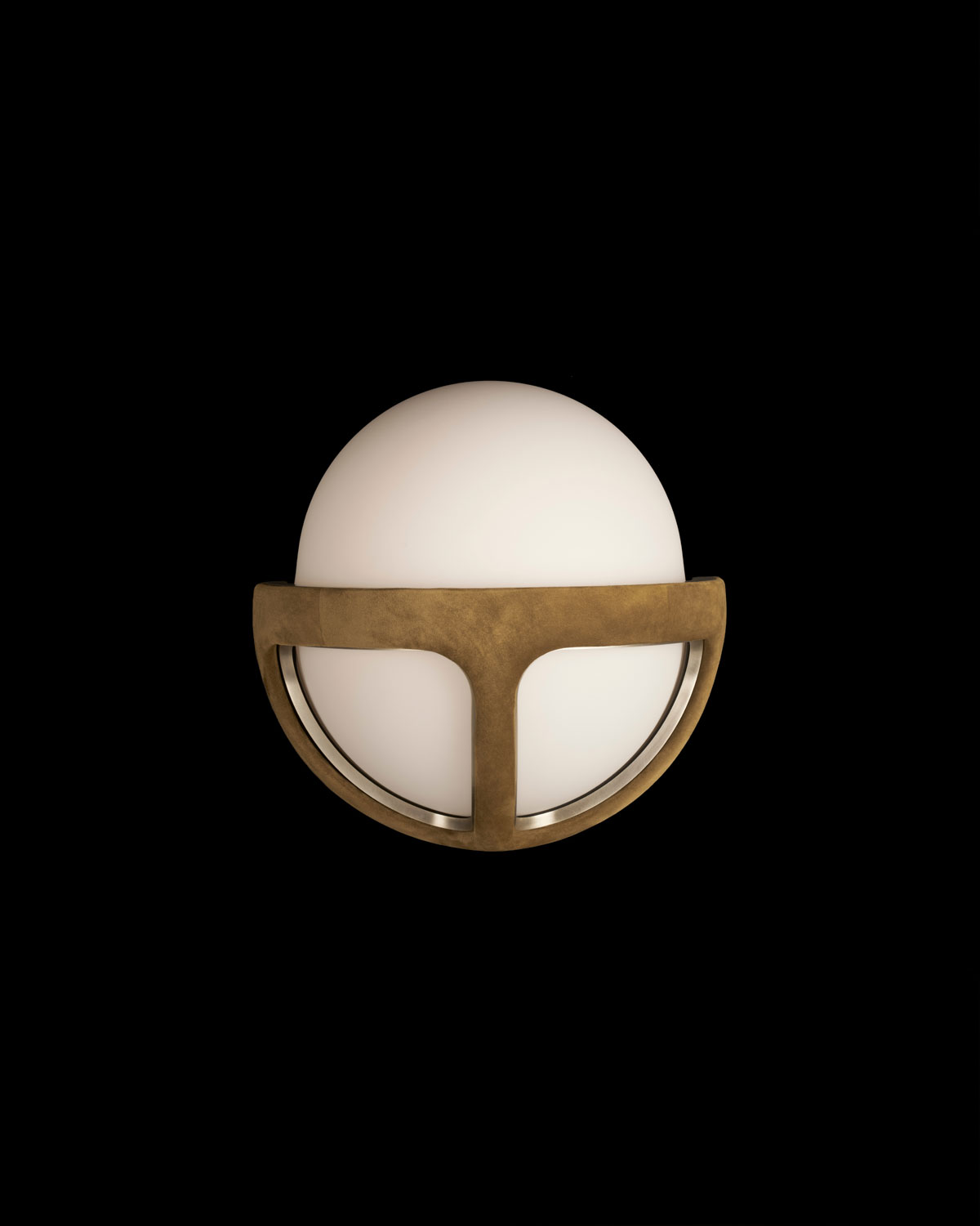 REPRISE SCONCE par Apparatus