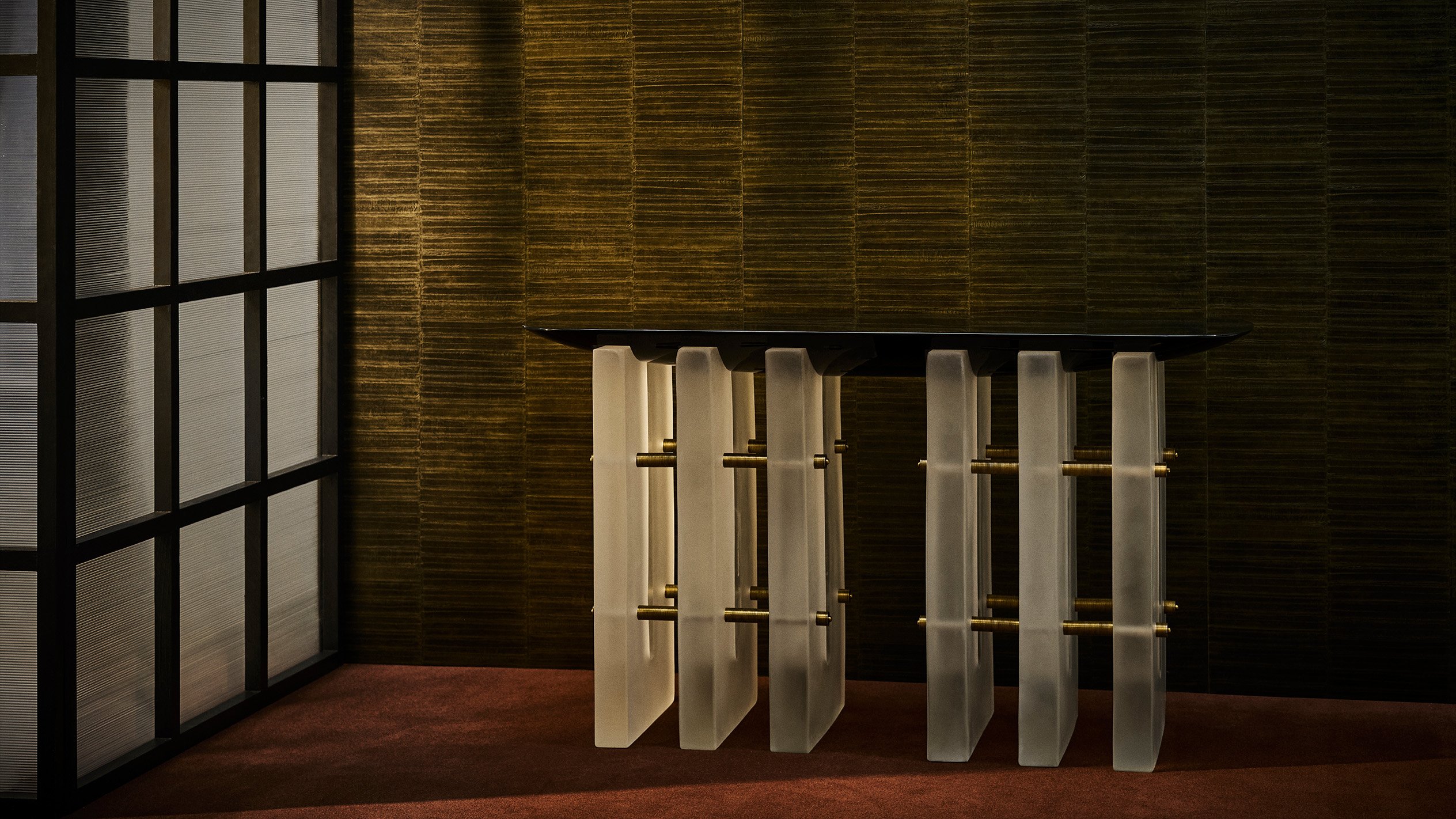 SEGMENT : CONSOLE TABLE par Apparatus