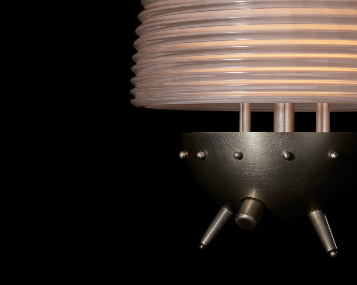 SIGNAL X TABLE LAMP par Apparatus