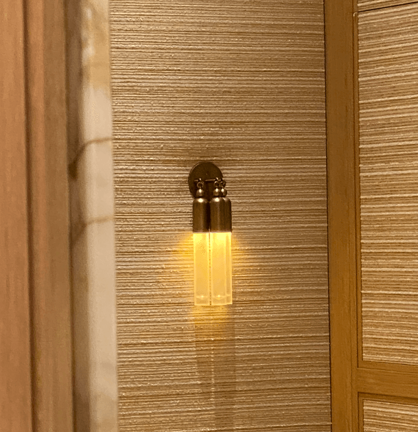 TASSEL 3 SCONCE par Apparatus