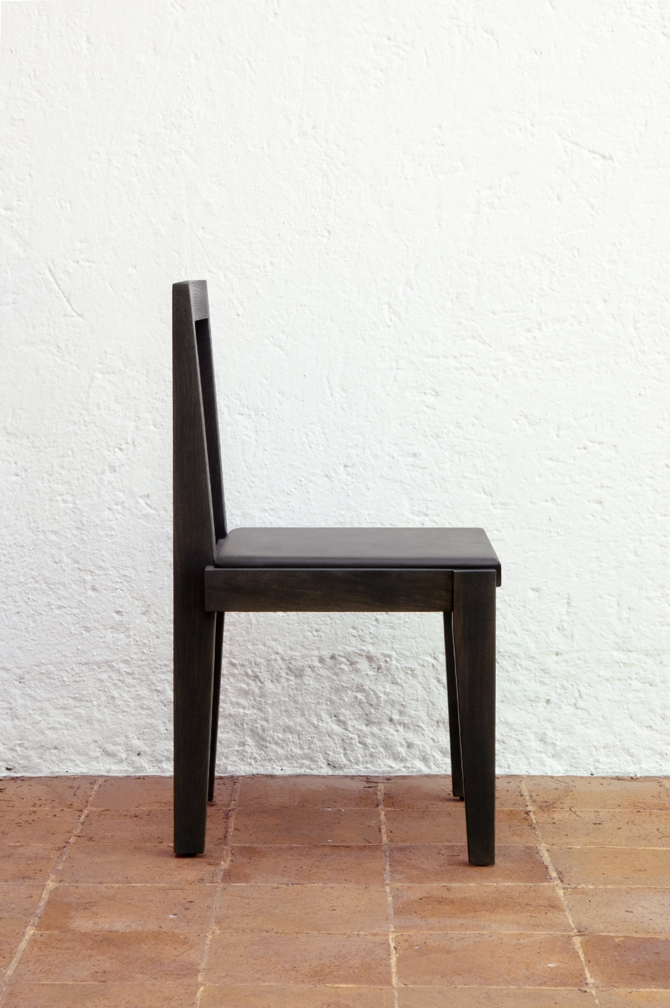 CASA DINING CHAIR par Atelier de Troupe