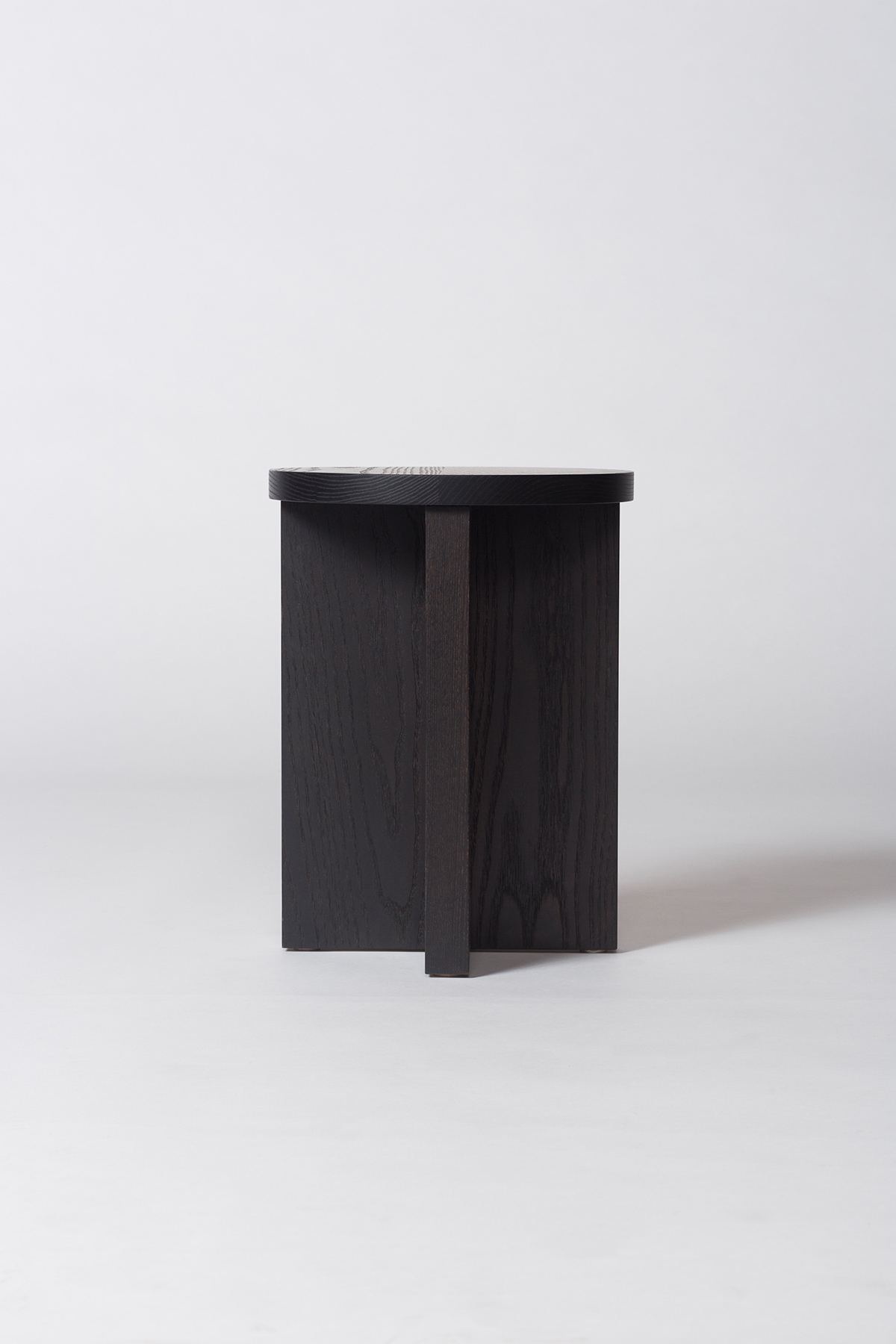 CHENE STOOL par Atelier de Troupe