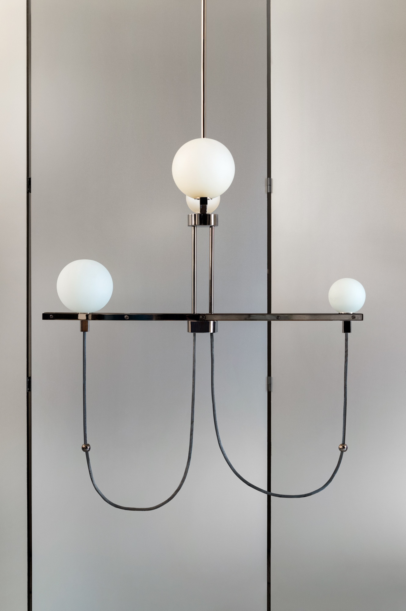DADA CHANDELIER 2 par Atelier de Troupe