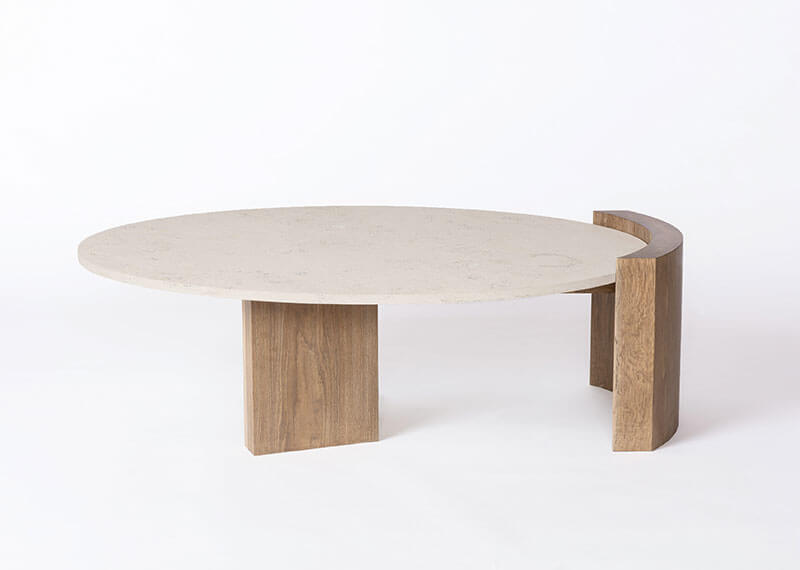 JIA LARGE COFFEE TABLE par Atelier de Troupe
