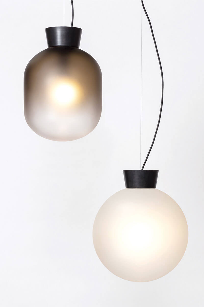 PASTILLE ROUND PENDANT par Atelier de Troupe