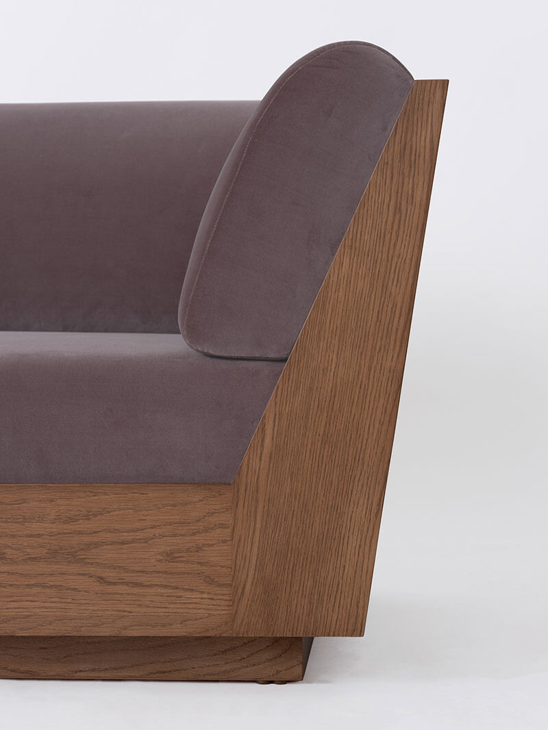 PEDREGAL SOFA par Atelier de Troupe