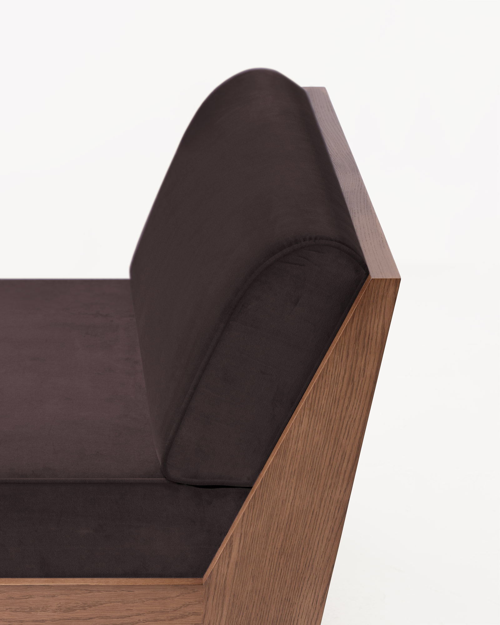 PEDREGAL DAYBED par Atelier de Troupe