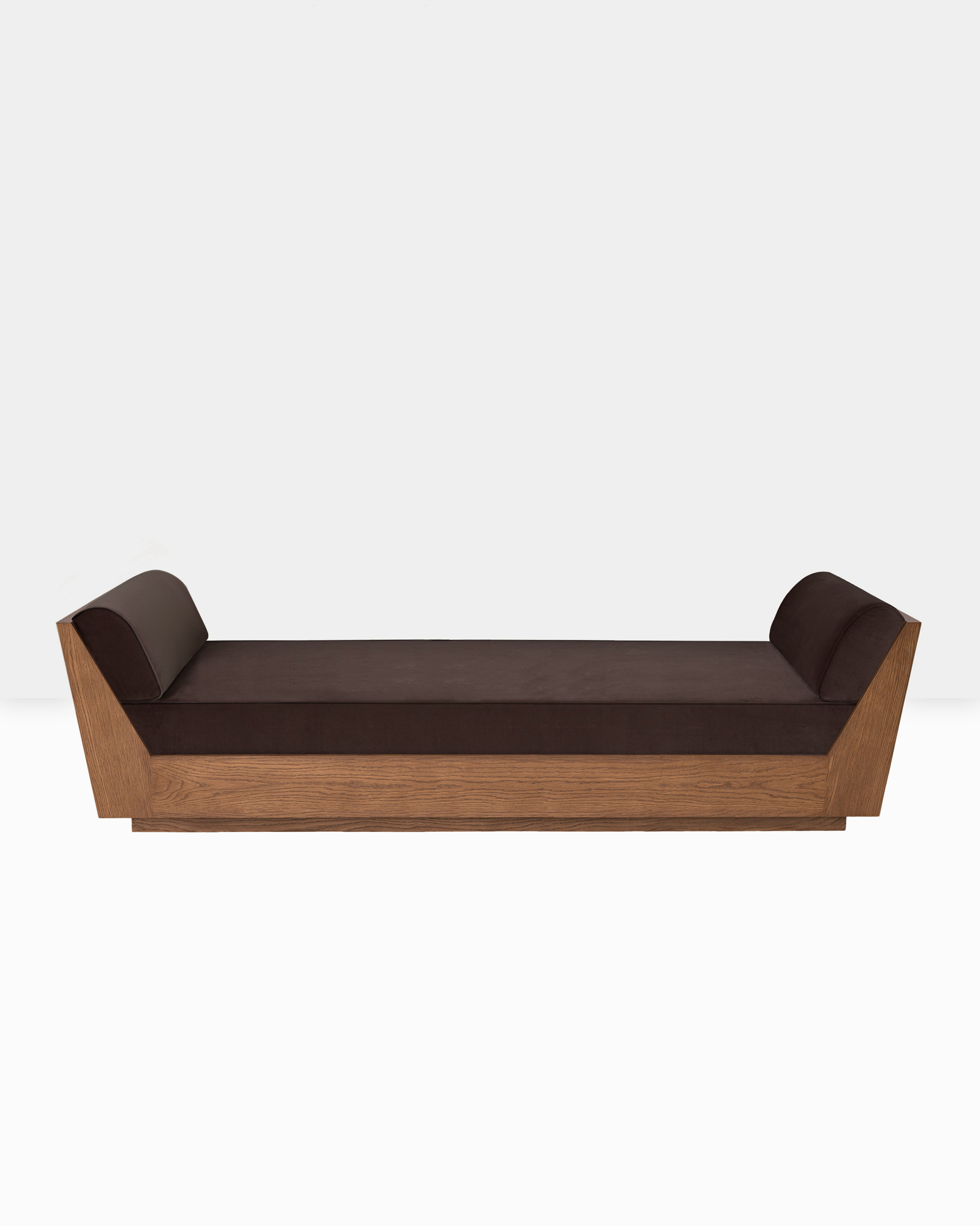 PEDREGAL DAYBED par Atelier de Troupe