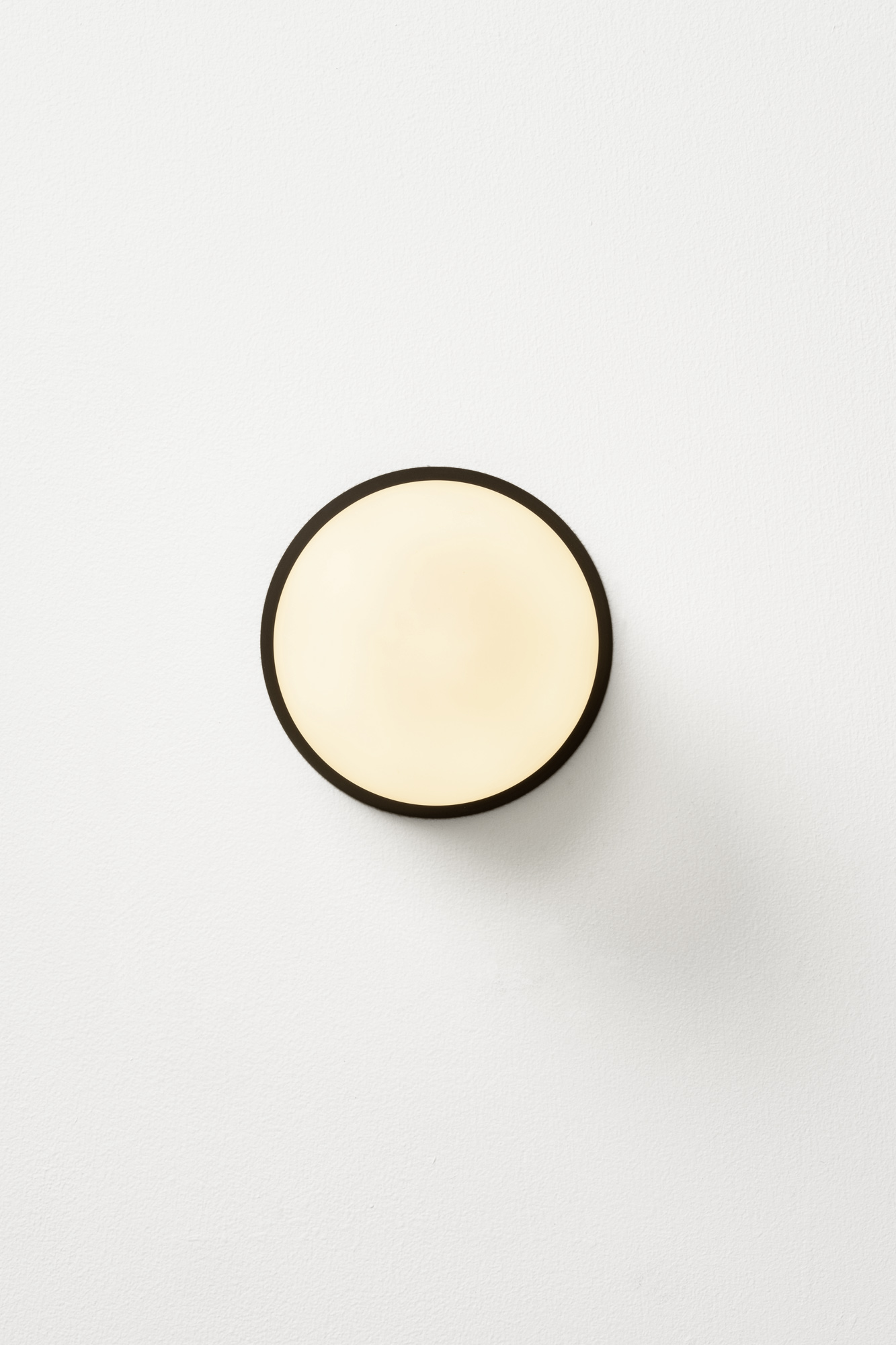 PERLE FLUSHMOUNT par Atelier de Troupe