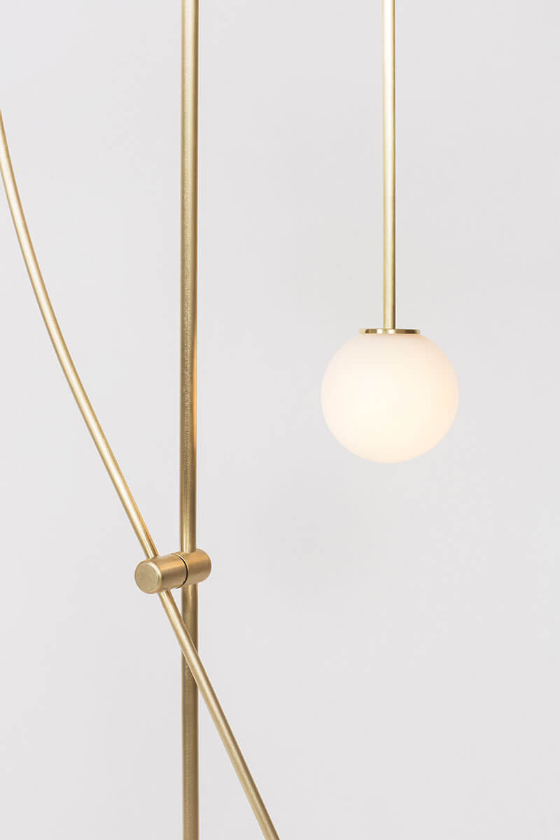 TEMPO 8 TALL CHANDELIER par Atelier de Troupe