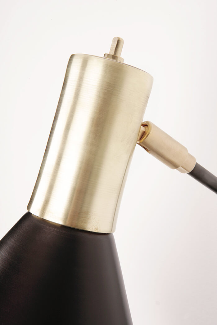 TORCHE FLOOR LAMP par Atelier de Troupe
