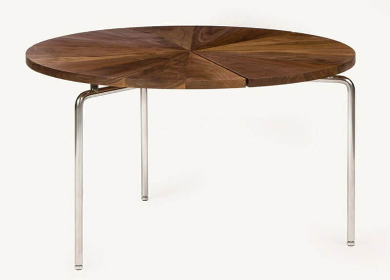 CIRCULAR COFFEE TABLE par BassamFellows