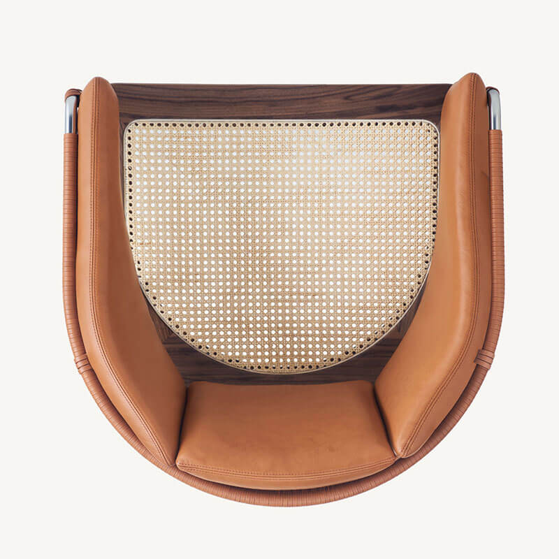GEOMETRIC LOUNGE CHAIR par BassamFellows