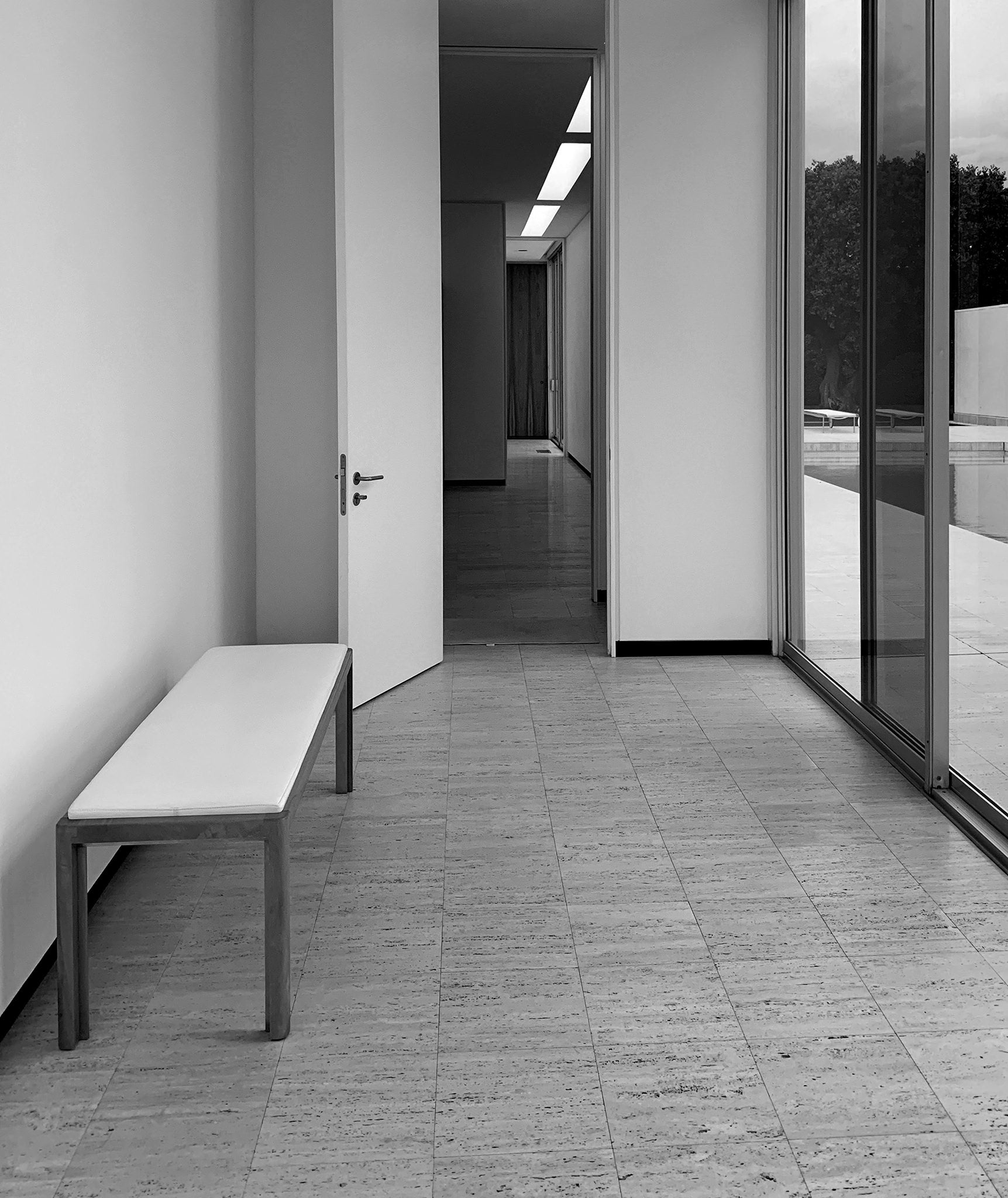 MUSEUM BENCH par BassamFellows