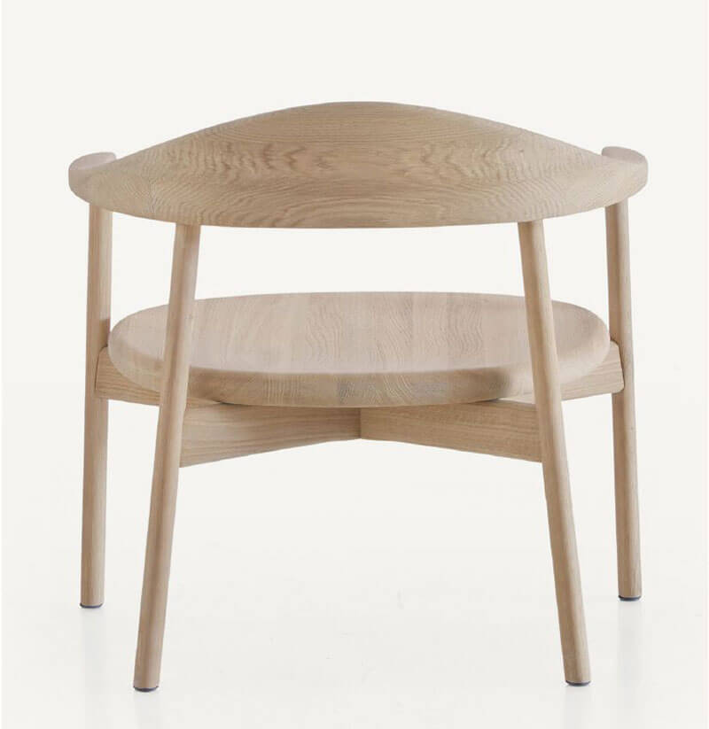 PEBBLE LOUNGE ARMCHAIR par BassamFellows