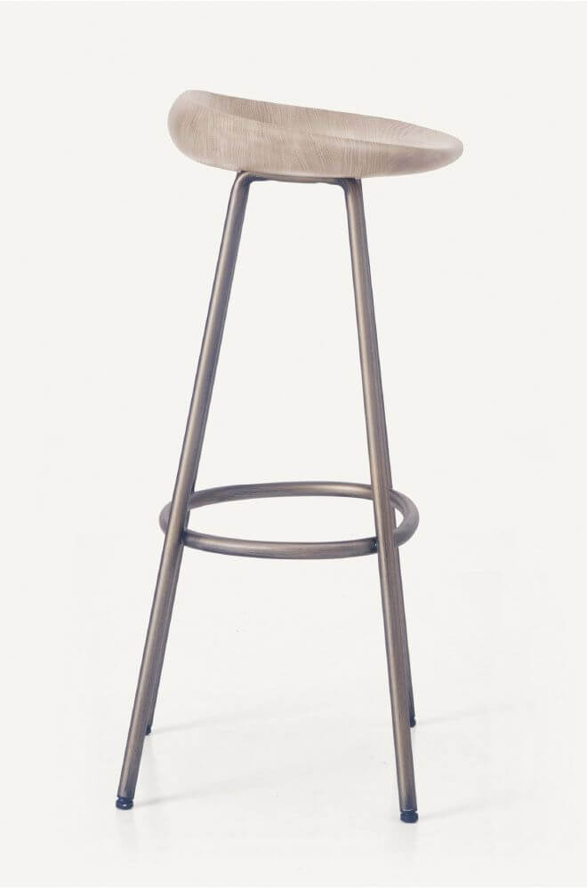 PEBBLE STOOLS par BassamFellows