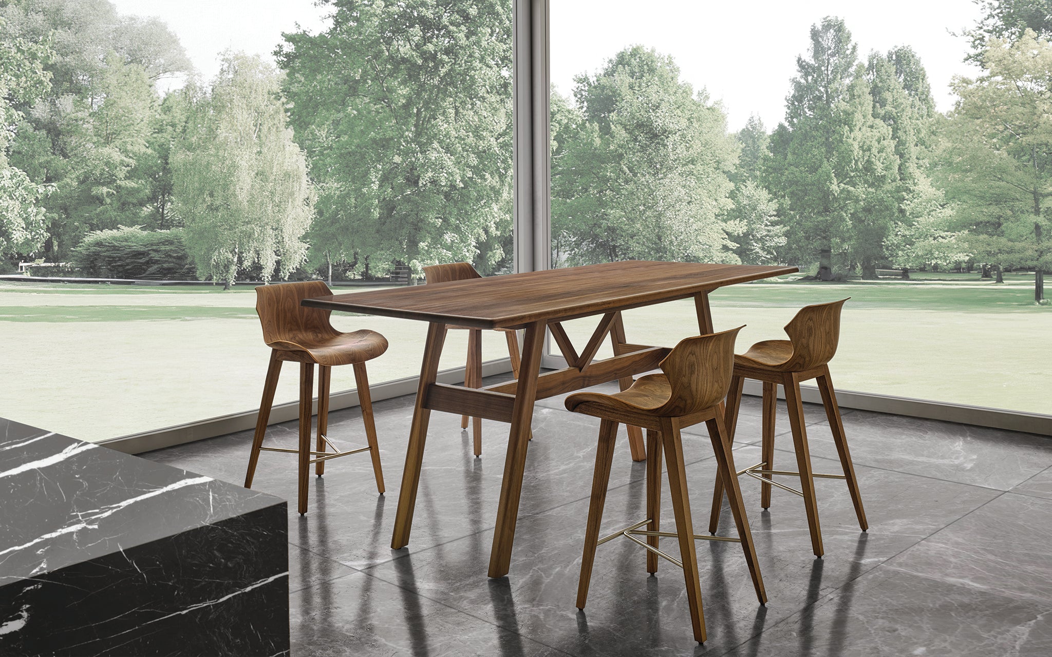 PETAL STOOLS par BassamFellows
