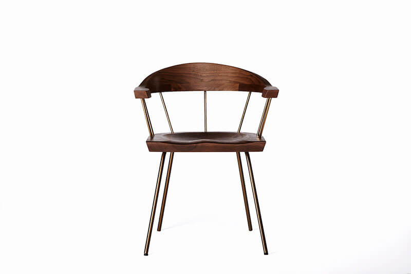 SPINDLE SIDE CHAIR par BassamFellows