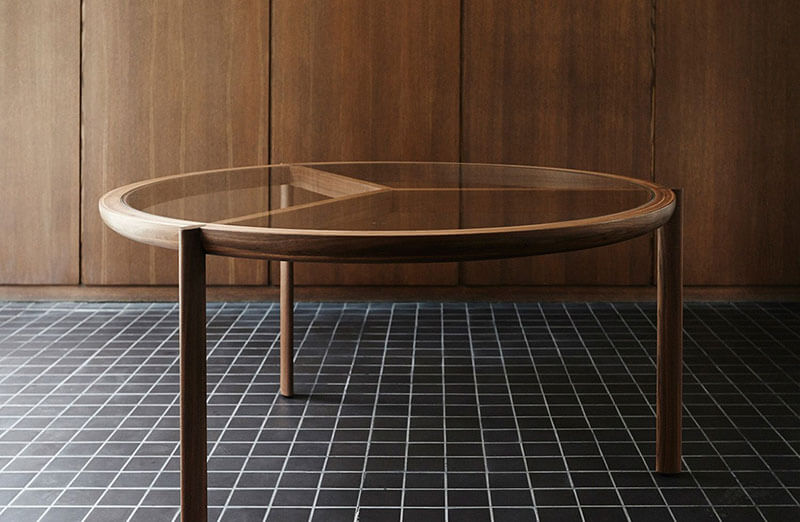 SPOKE TABLE SERIES par BassamFellows