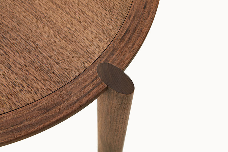 SPOKE TABLE SERIES par BassamFellows