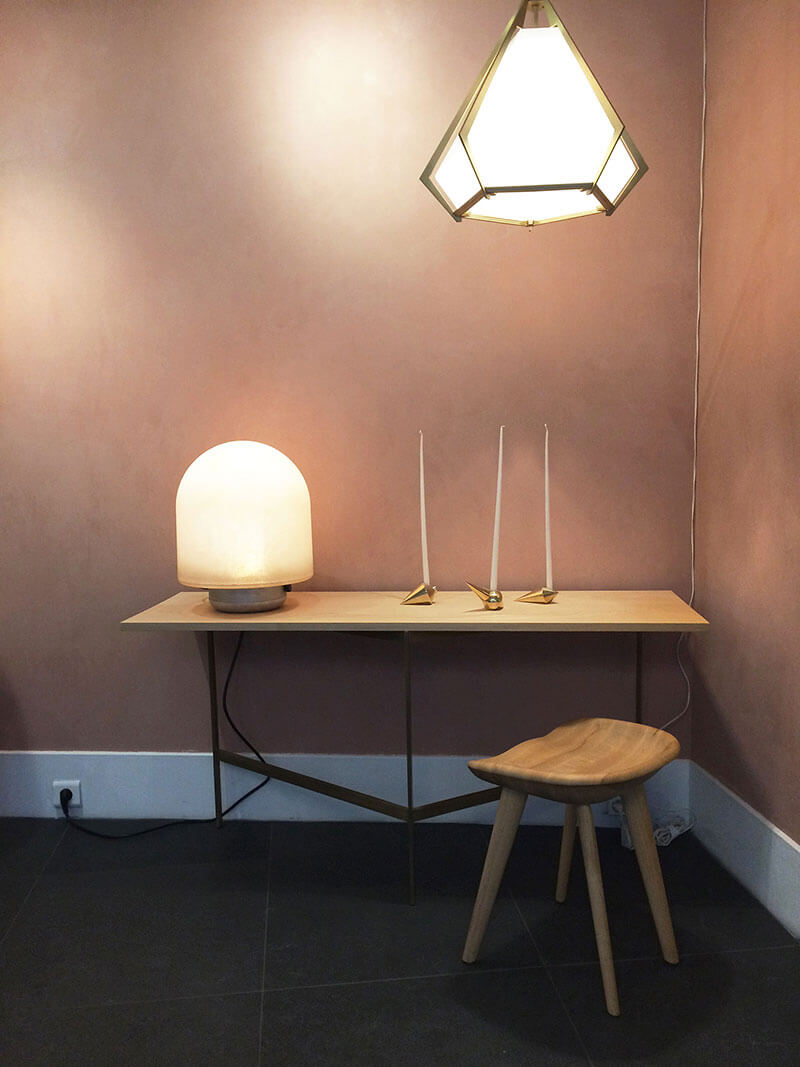TRACTOR STOOL par BassamFellows