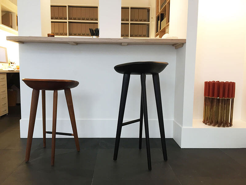 TRACTOR STOOL par BassamFellows