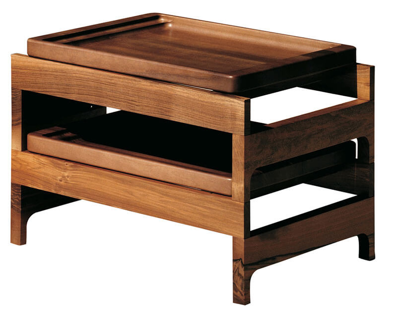 TRAY RACK SIDE TABLE par BassamFellows