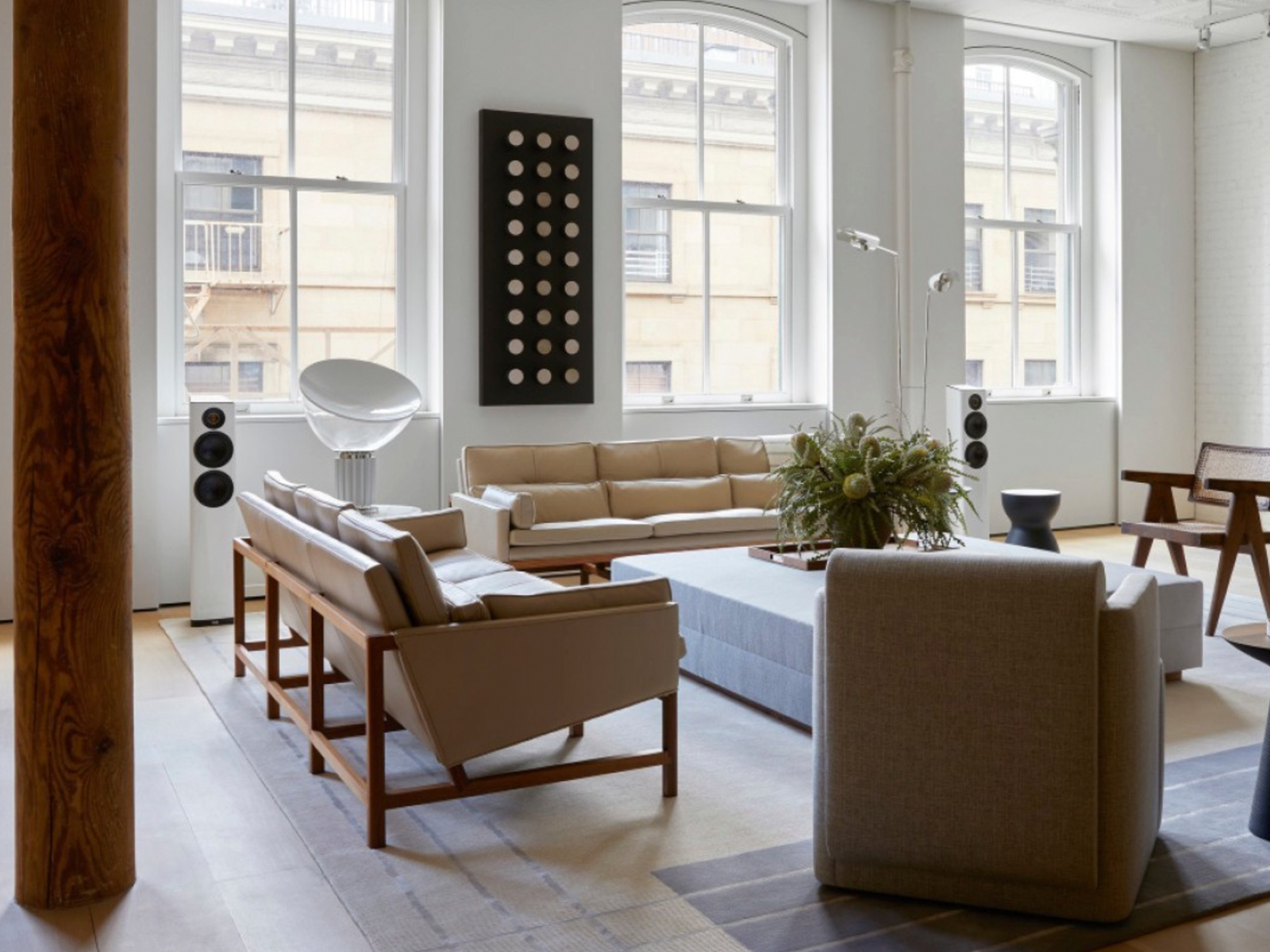 WOOD FRAME SOFAS par BassamFellows