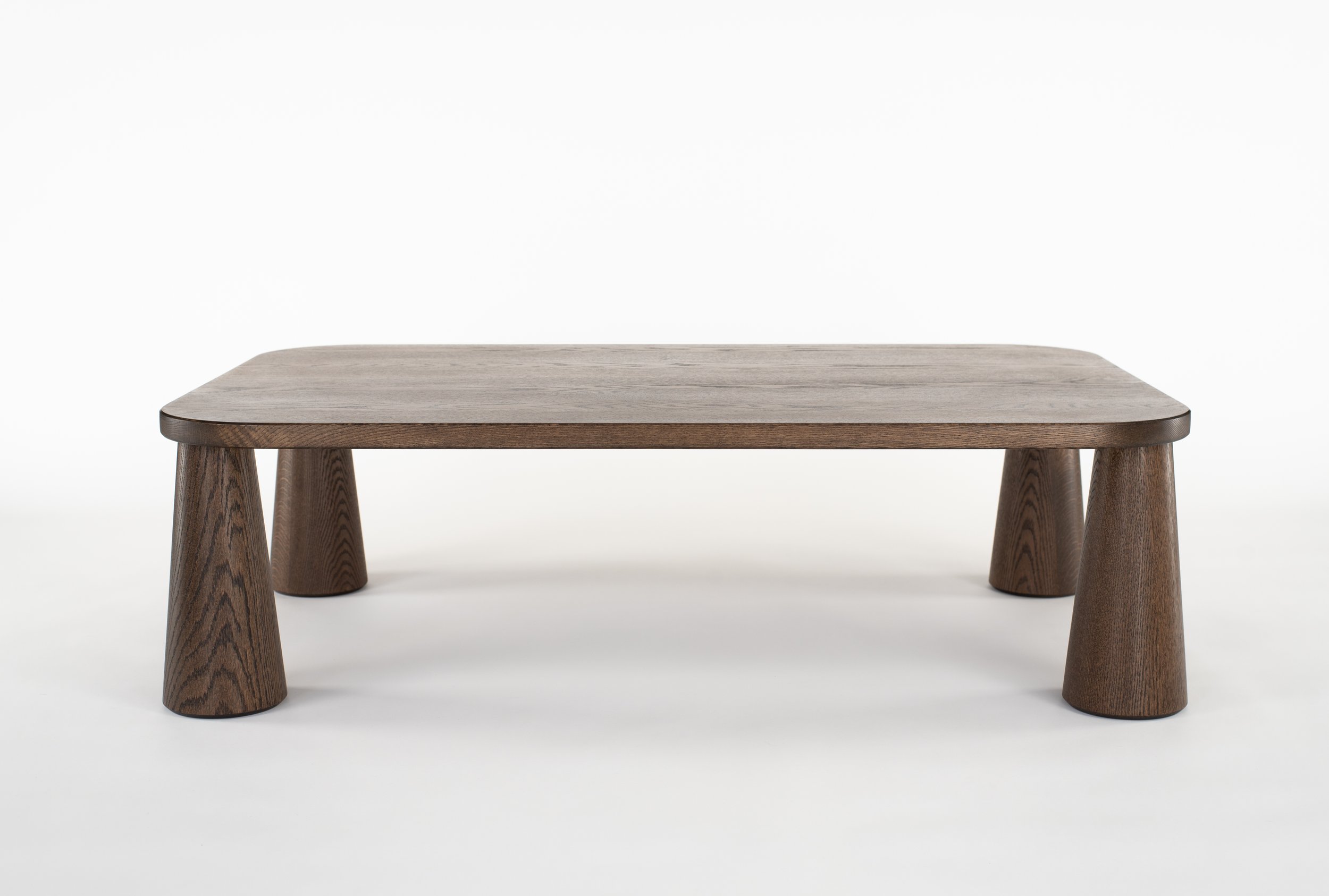 PILLAR COFFEE TABLE par Ben & Aja Blanc
