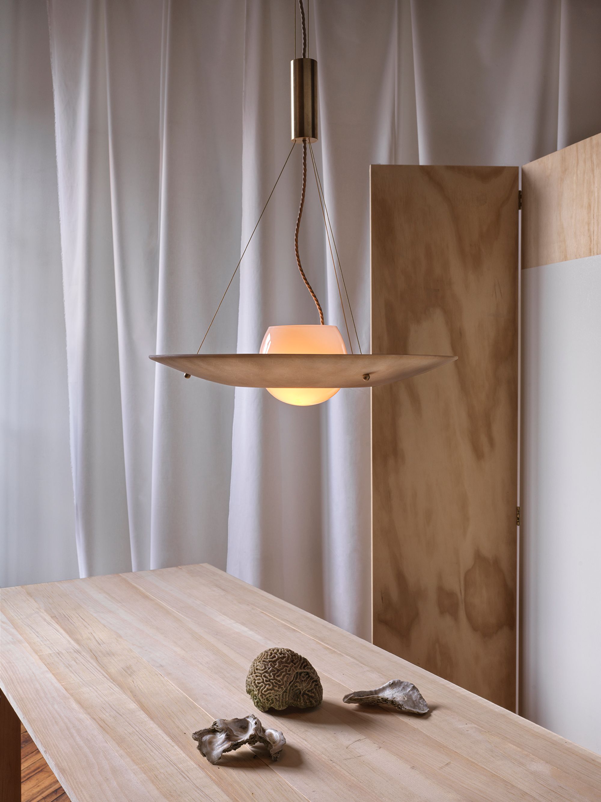 FIBER PENDANT SMALL par Blue Green Works